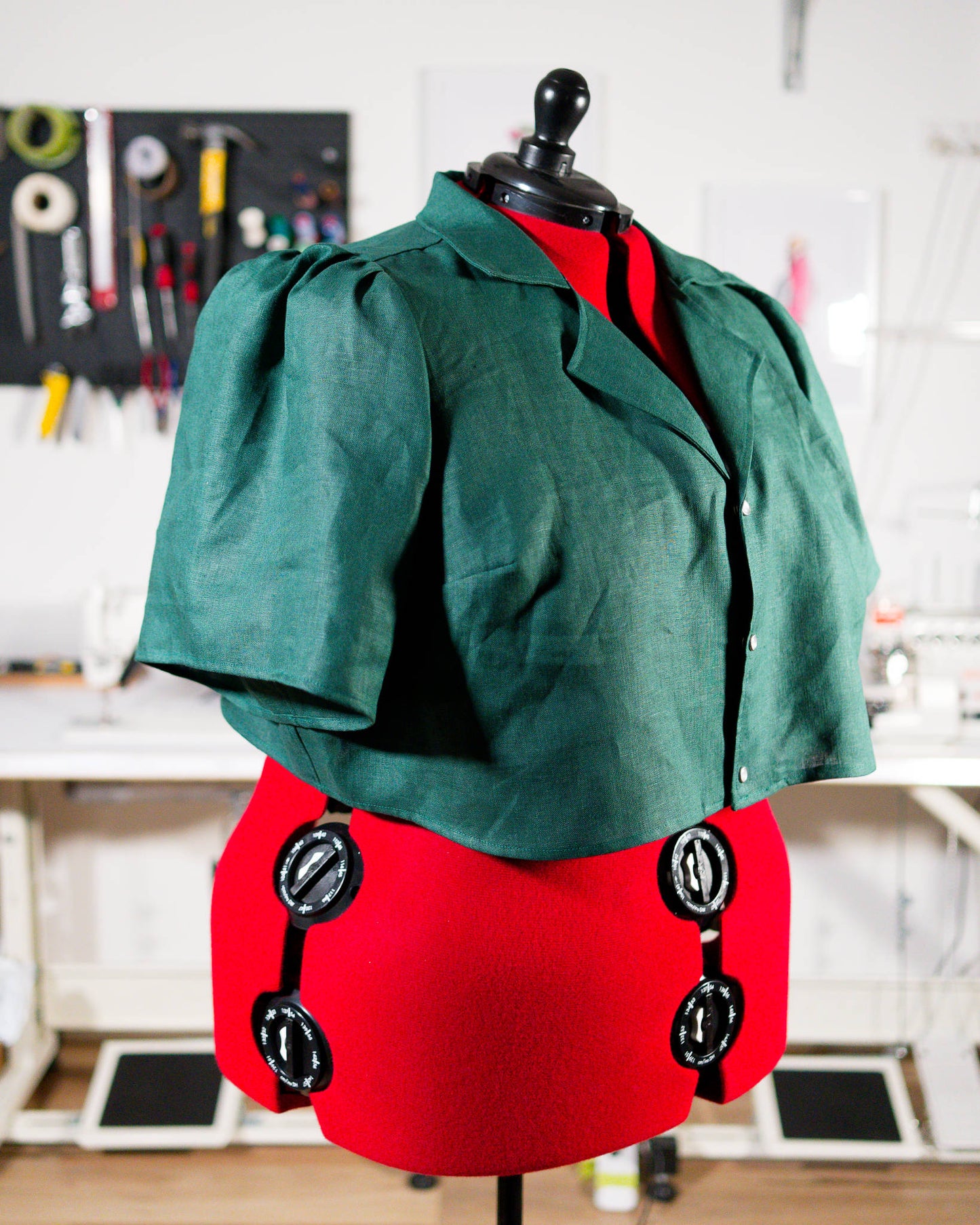 Currawong Puffed Sleeve Blouse