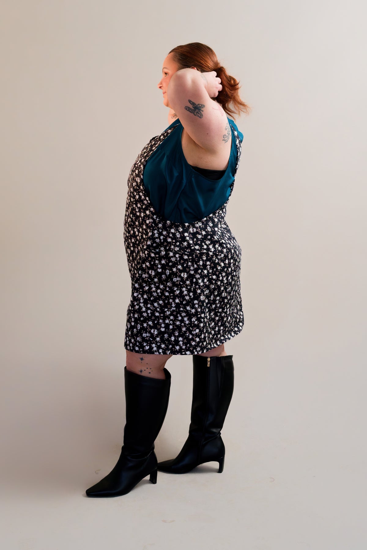"Posy" Pinafore